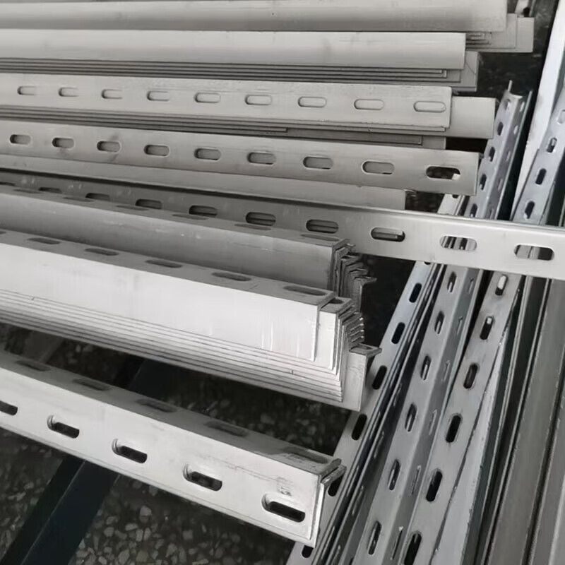 畫萌304不銹鋼角鋼沖孔加工 定制加厚型材的全解決方案